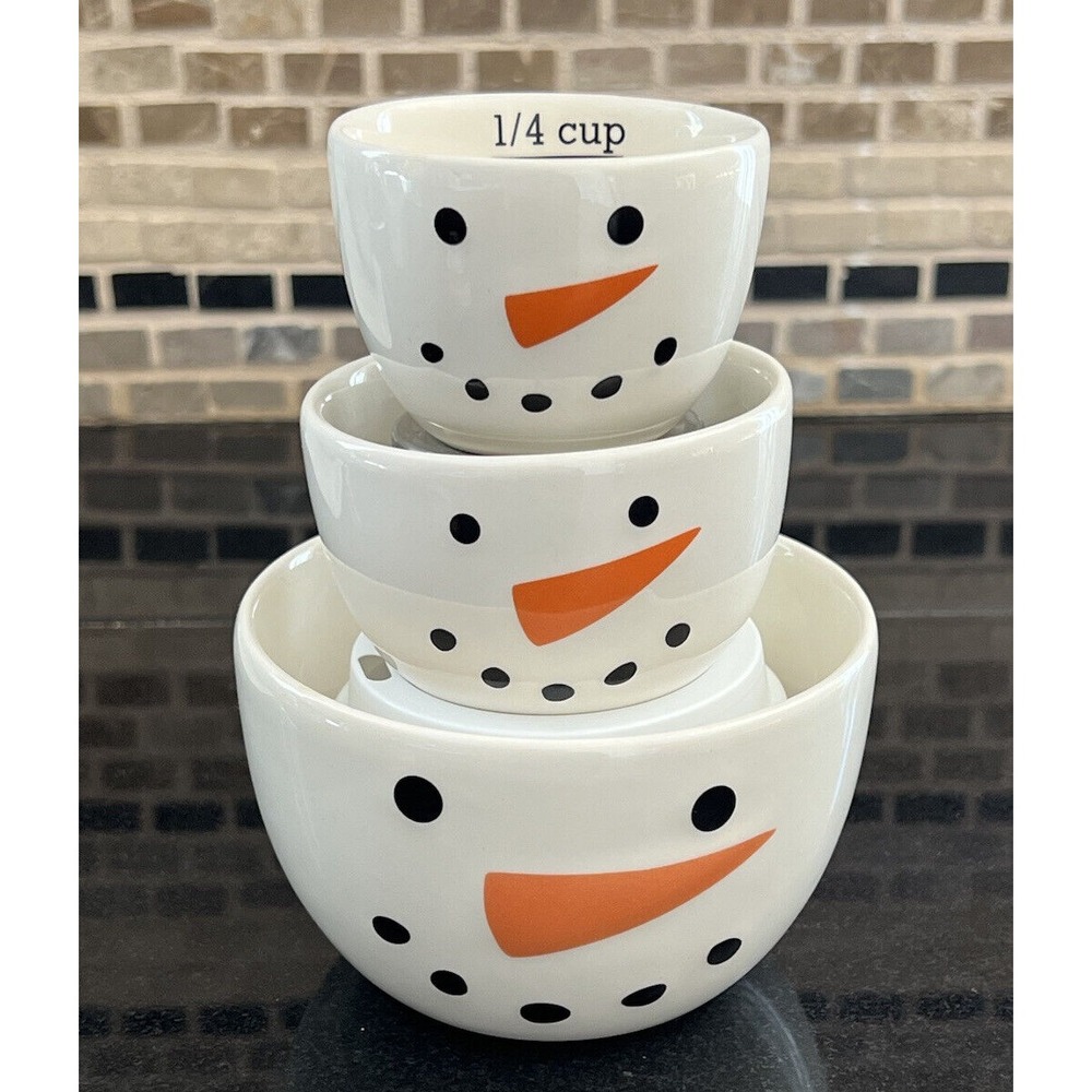 Snowman Measuring Cup Set by Sur La Table Nesting Bowls Snowman Face Set‎ of 3